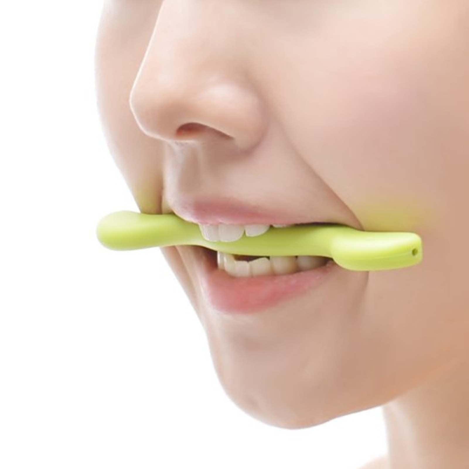 Generic Smile Stretcher, Silicone Smile Corrector Mouth, Facial Device Smile Beauty Exerciser Facial Smile Maker Trainer Mouth Exerciser for Muscles Stretching Lifting Exercise Lips Trainer