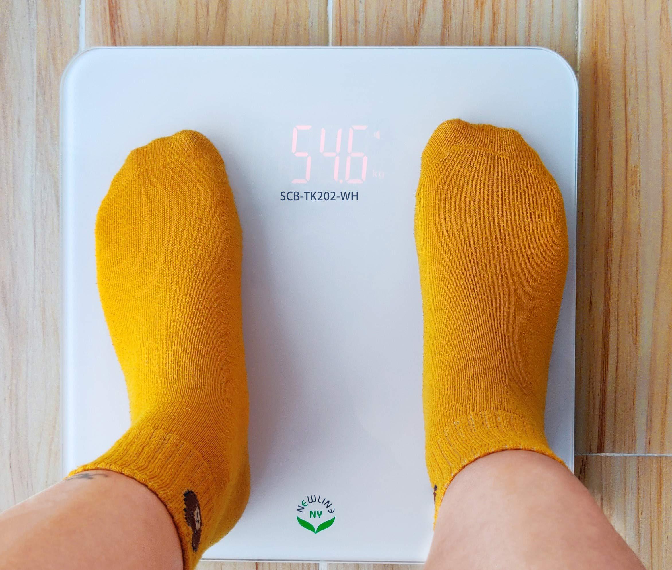 NEWLINE NY NewlineNY Voice Talking Digital Bathroom Scale Easy Auto Step-on Auto Off Technology, White, Lb or Kg, 440lb Capacity