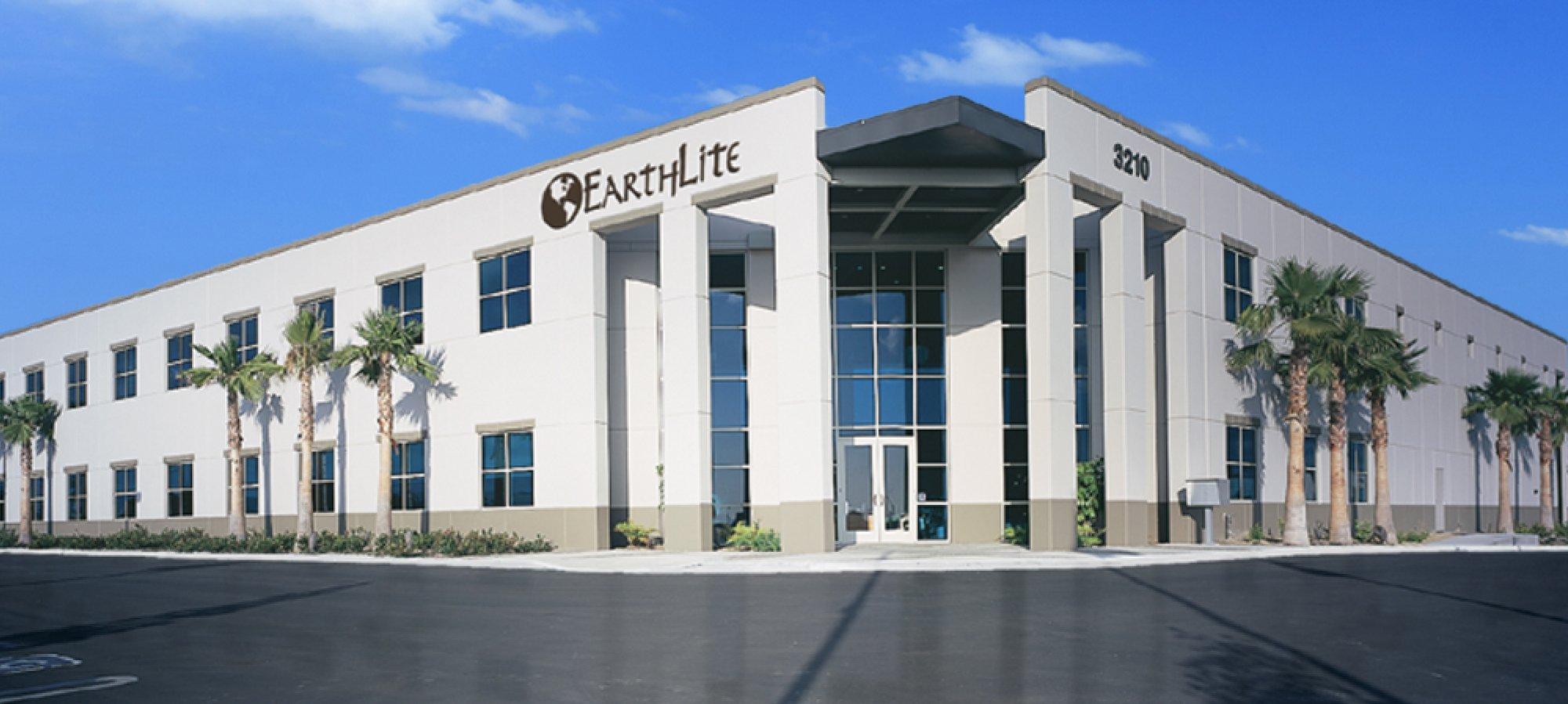 EARTHLITE EARTHLITE BODYWORKERS CHOICE Massage Table Warmer Three Heat Settings, Auto Overheat Protection Heating Pad (30 x 71)