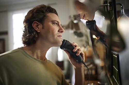 Philips Norelco Philips Norelco Shaver 1100, with Comfort Cut Blades & 4D Flex Heads (Corded Use Only), S1016/90