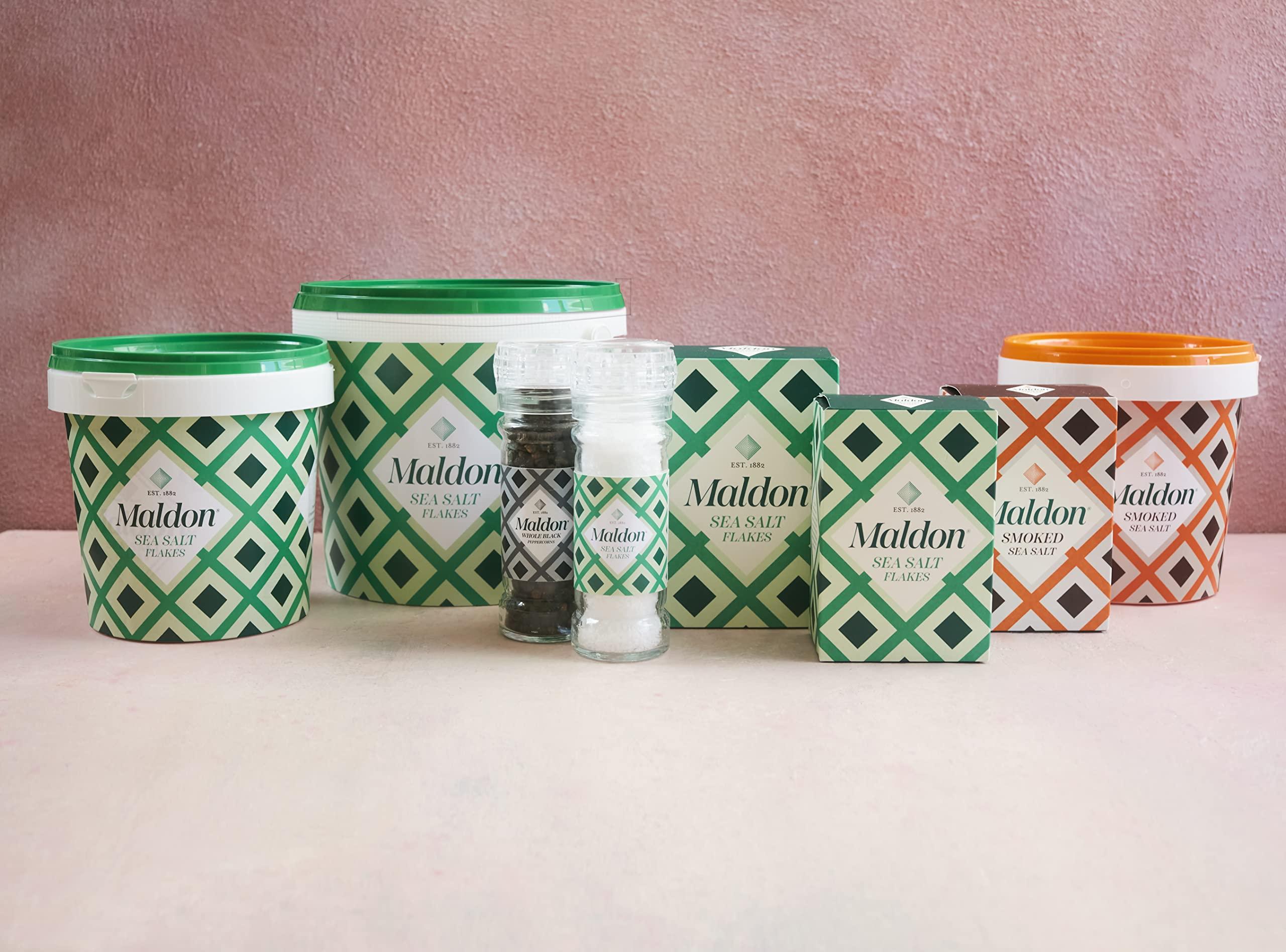 Maldon Maldon - Sea Salt Flakes, Unique Pyramid Shaped Salt Flakes, Perfect for a Wide Range of Dishes, Hand-Harvested for Four Generations, 250g Box