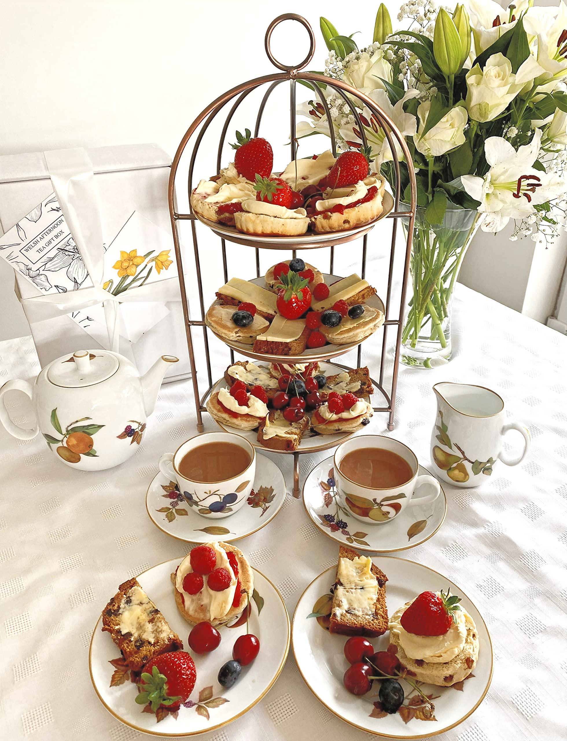 Daffodil Foods Daffodil Foods The Welsh Afternoon Tea Hamper | Luxury Food Gift Ideas for Women Birthday Hamper Gift | Afternoon Delight Gift Hamper for Everyone | Tea Hamper for Any Occasion or Anniversary