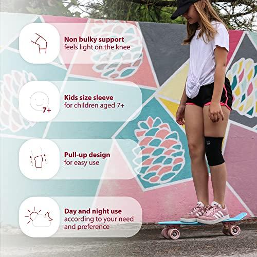 KARM KARM Kids Knee Support Sleeve - Childs Knee Compression Sleeve for Children - Girls & Boys | Junior Knee Support for Sports & Football & Joint Pain & Knee Conditions (Black)