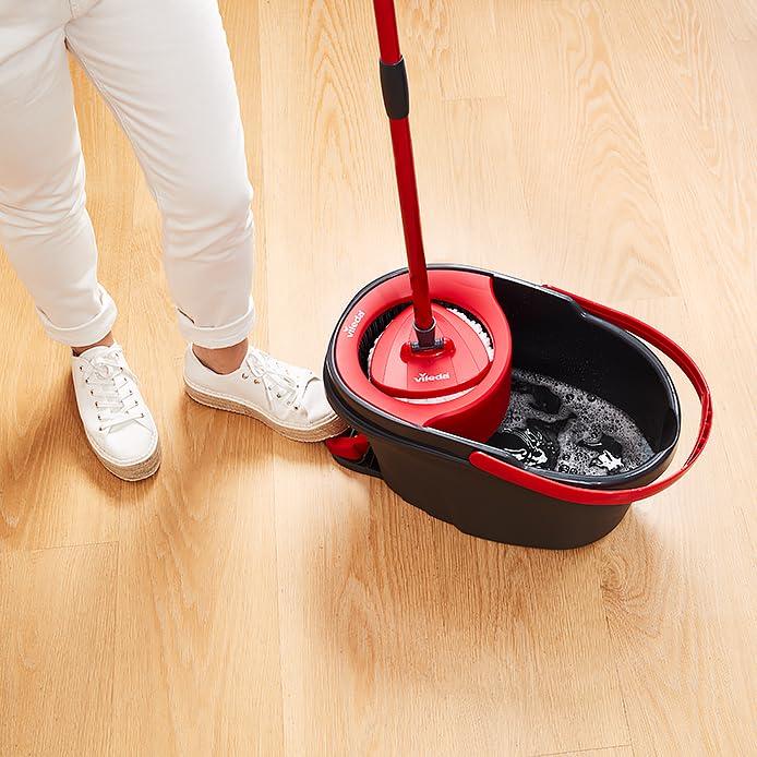 Vileda Vileda Easy Wring & Clean spin mop & bucket set with foot pedal | Vileda |3-Piece Handle 130 cm |Floor mop with spinning wringer | Turbo Refill 100% Microfibre mop head |