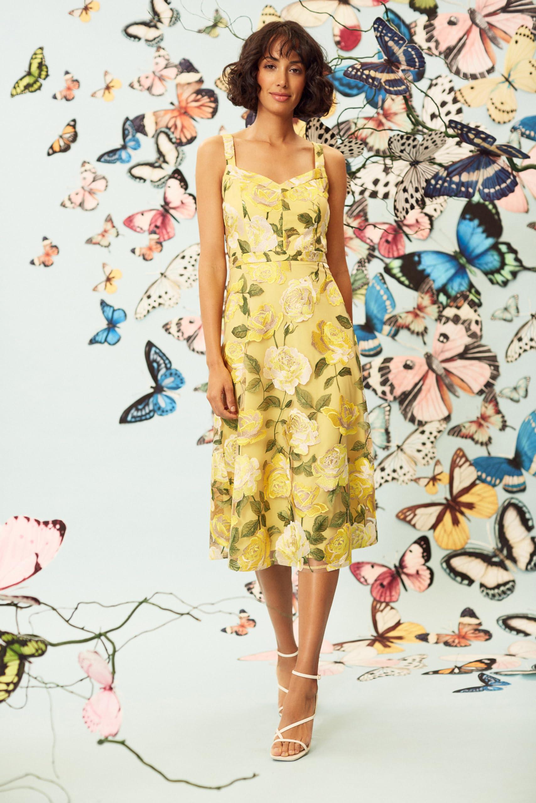 Maggy London Maggy London Women's Floral Summer Sweetheart Neckline | Pretty Garden Wedding Guest Dresses Special Occasion, Sand/Yellow, 4