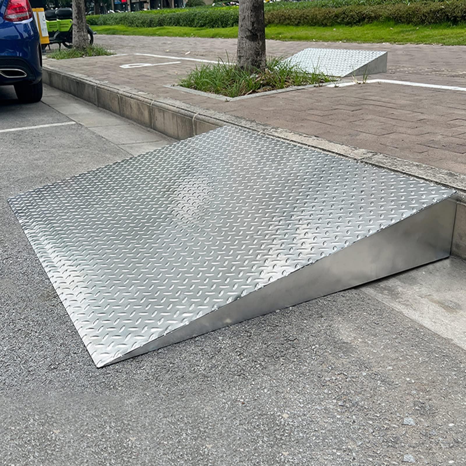 ZAQYCM Driveway Ramp Stainless Steel, Curb Ramp 2 3 4 5 6 7 8 Inch Rise for Lowered Cars/ Motorcycle/ Wheelchair, Heavy Duty Threshold Ramp for Doorways/ Patio Door/ Garage ( Color : LxWxH , Size : 35.4x12x4