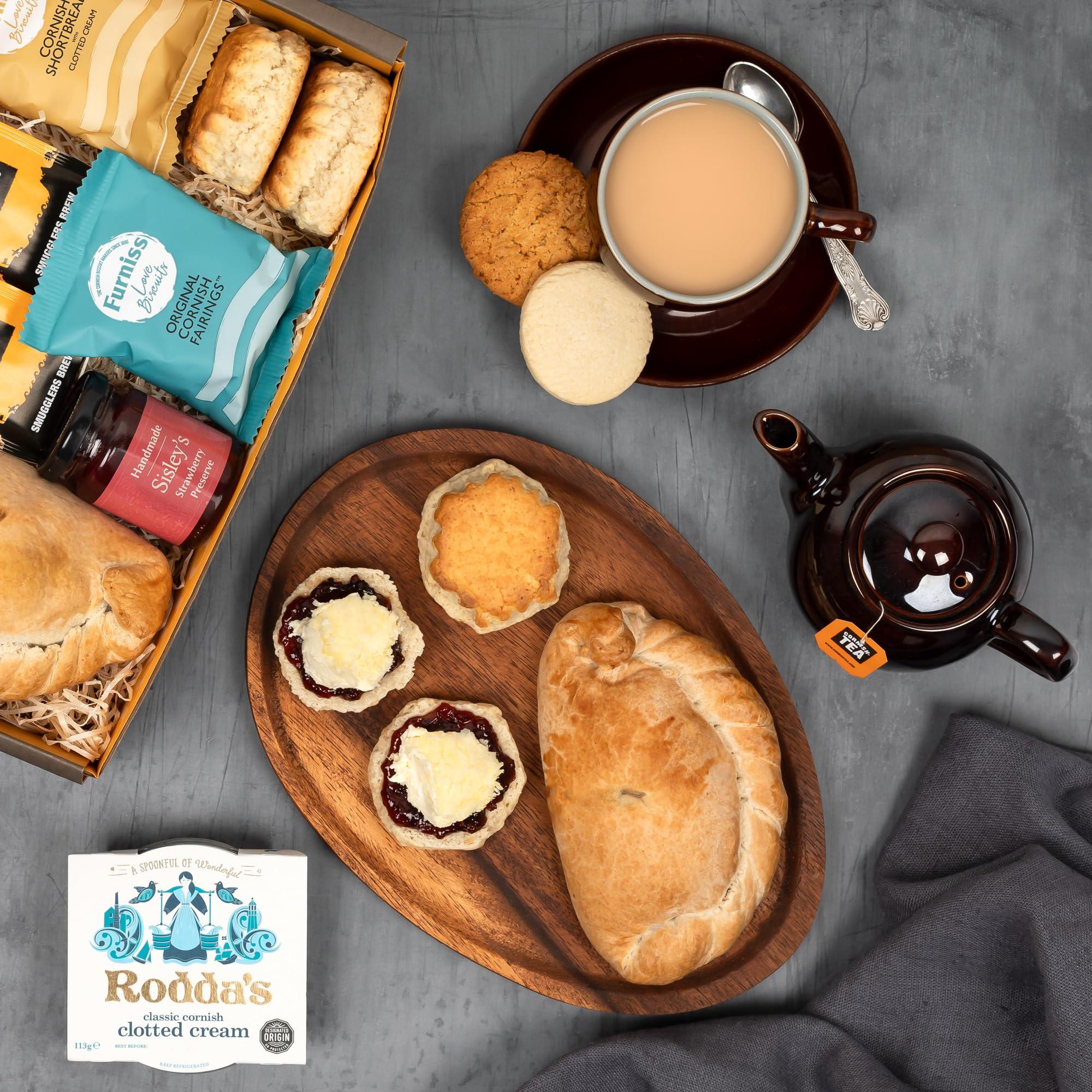 The Cornish Hamper Store Traditional Cornish Cream Tea For 2, Afternoon Tea, Hamper, Fresh Scones, Tea, Jam, Roddas Clotted Cream Cornish Biscuits 2 Traditonal Steak Pasties - Gift for Dad, Gift For HIm, FathersDay