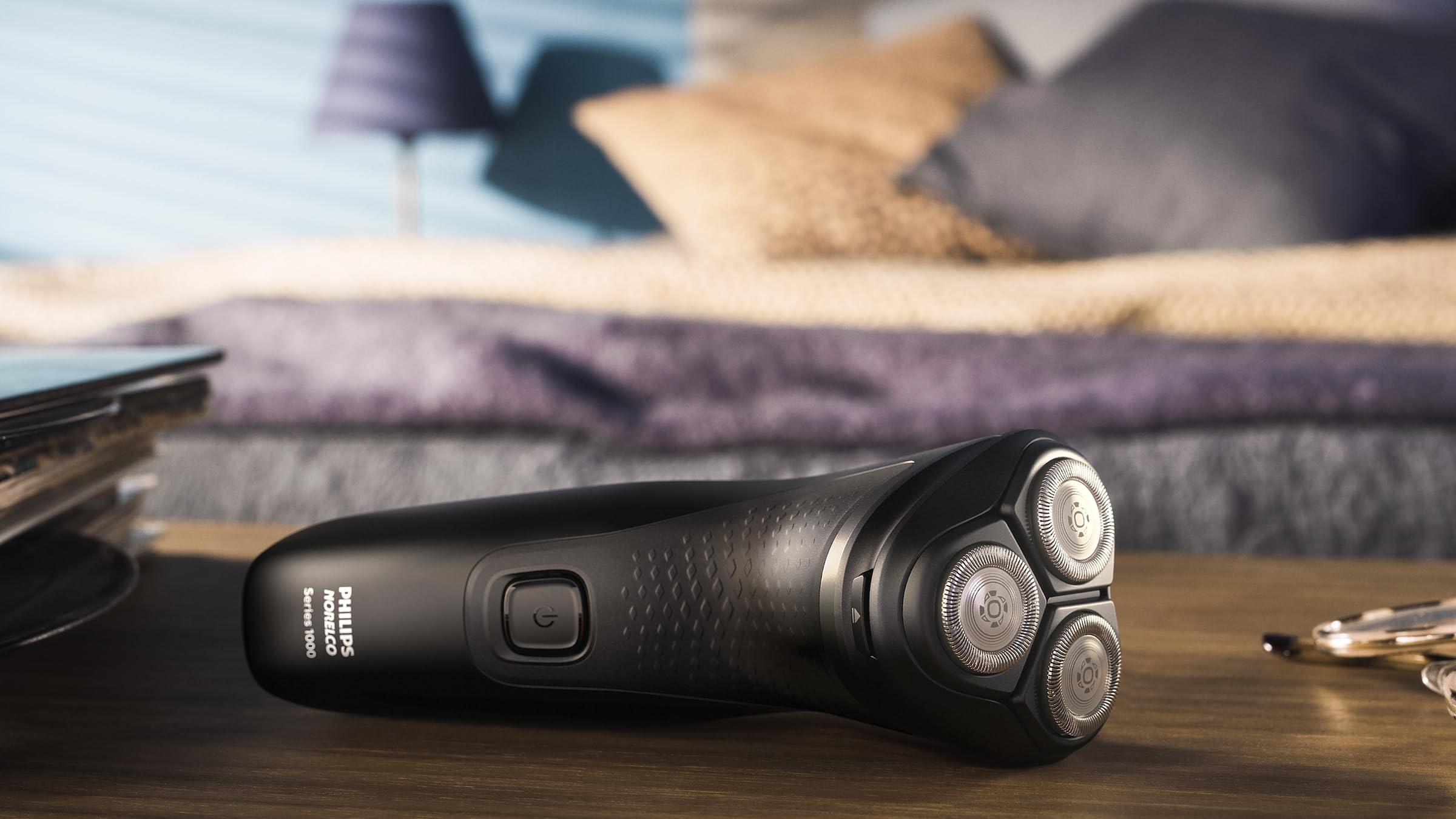 Philips Norelco Philips Norelco Shaver 1100, with Comfort Cut Blades & 4D Flex Heads (Corded Use Only), S1016/90