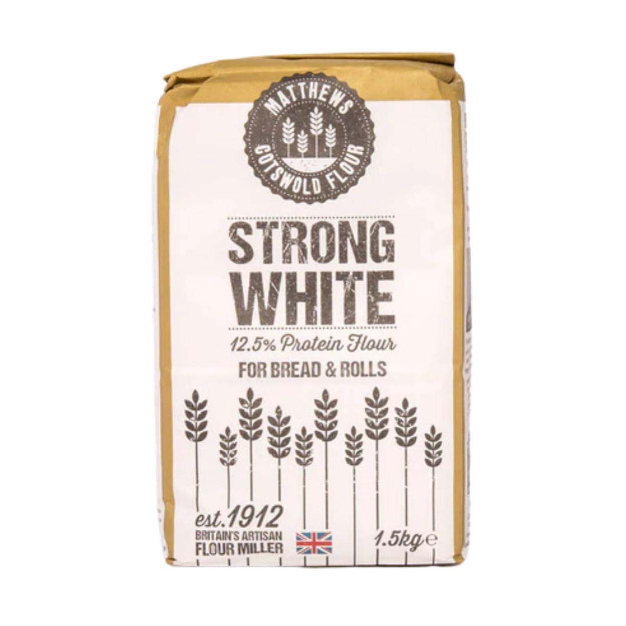 Generic Matthews Strong White Flour 1.5kg and Matthews White Spelt Flour 1.5Kg - High-Protein British Wheat and Regeneratively Farmed Ancient Grain Spelt for Nutritious and Delicious Baking