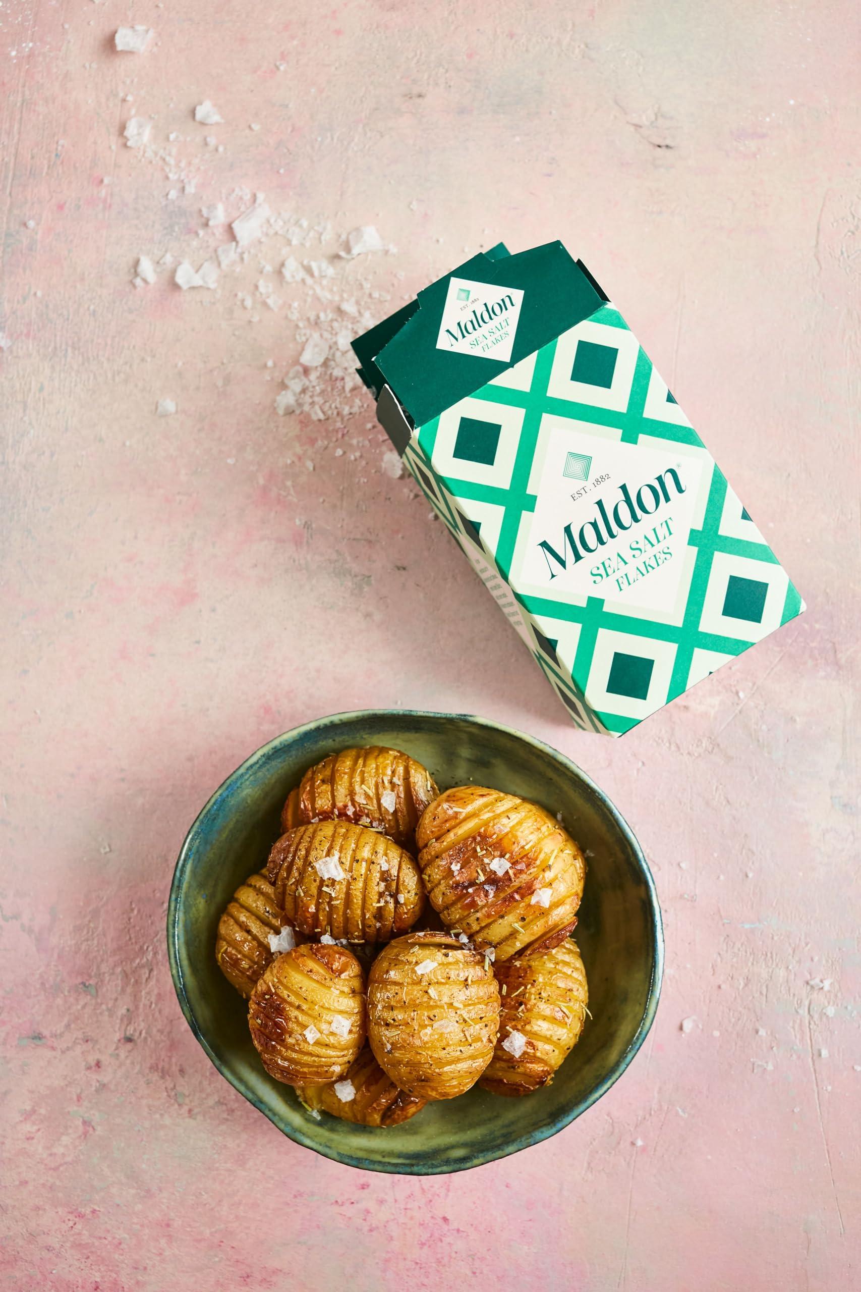 Maldon Maldon - Sea Salt Flakes, Unique Pyramid Shaped Salt Flakes, Perfect for a Wide Range of Dishes, Hand-Harvested for Four Generations, 250g Box