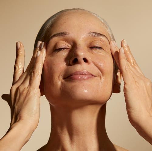 AROMATHERAPY ASSOCIATES Aromatherapy Associates Forest Therapy Pure Essential Oil Blend 10 ml containing uplifting Pink Pepper, Ho Wood and cleansing Juniper Berry, calming Mediterranean Cypress Lemon