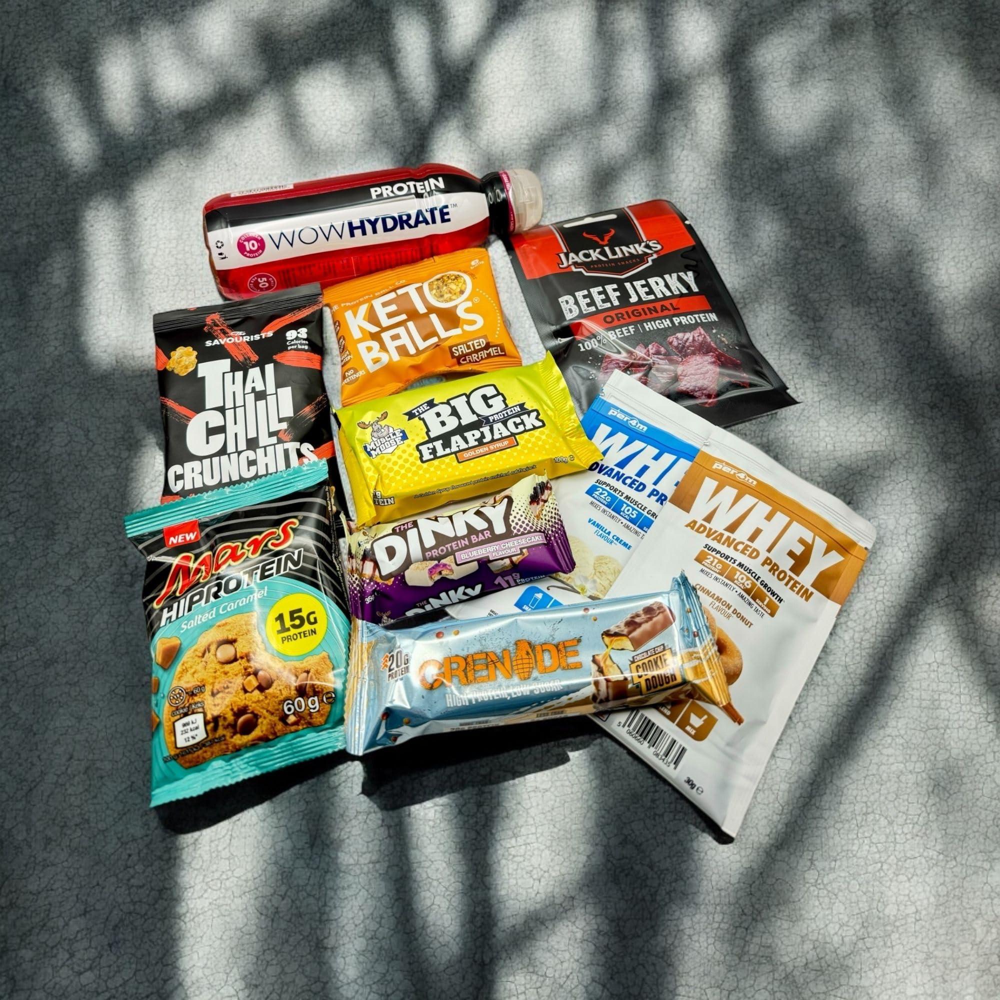 A Amousa Protein Hamper-Protein Gift Set & Fitness Hamper Including Protein Bar, Protein Powder & More! This Protein Box Is A Great Gym Gifts for Men&Women! Protein Gifts for Men,Women & Gifts for Gym Lovers!