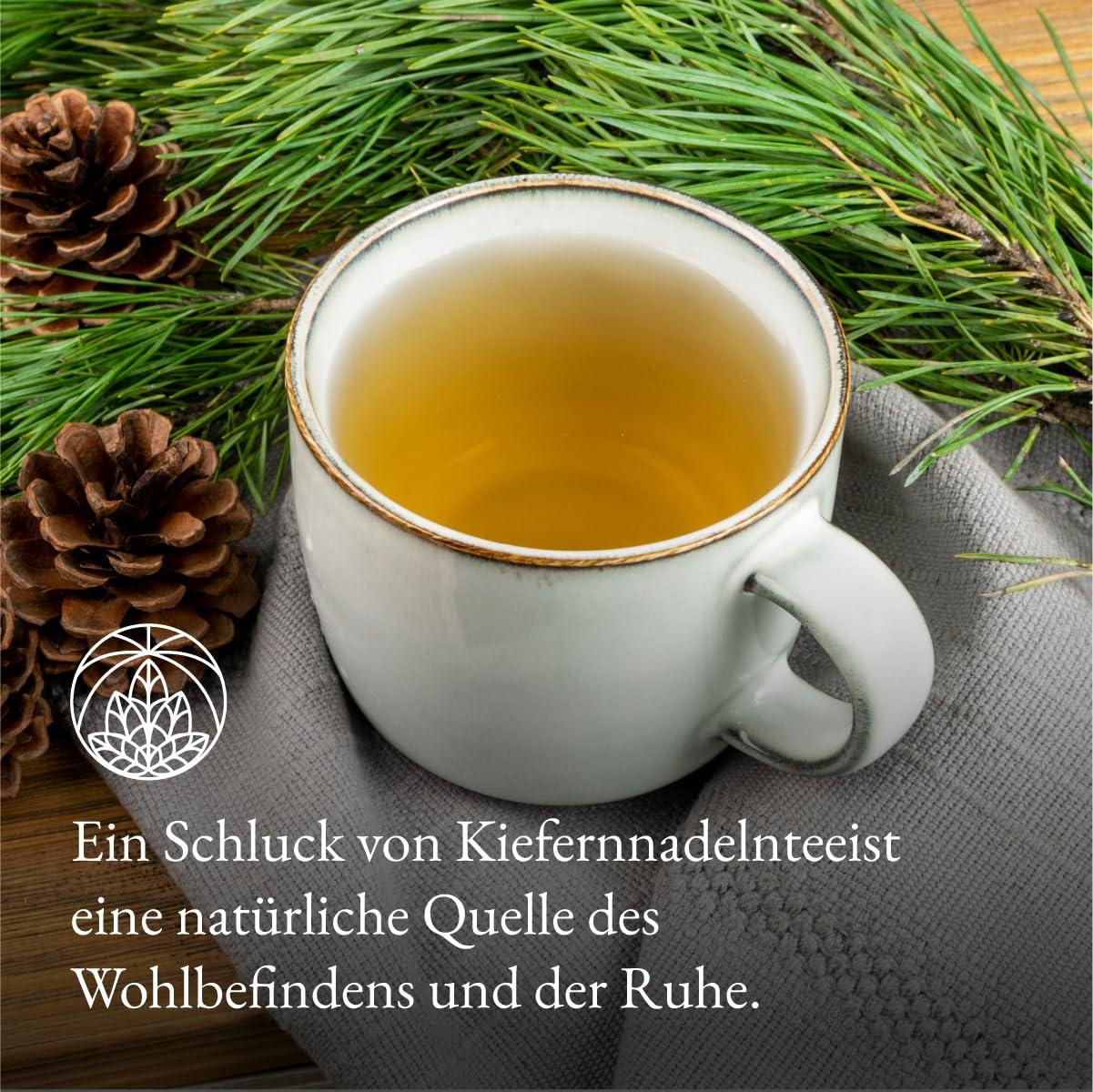 Monte Nativo Pine Needle Tea Monte Nativo (300g) - Pine needles for the most delicious cup - Aromatic and 100% Pure and Natural Loose Leaf Herbal Tea Without Additives - As a healthy, refreshing infusion