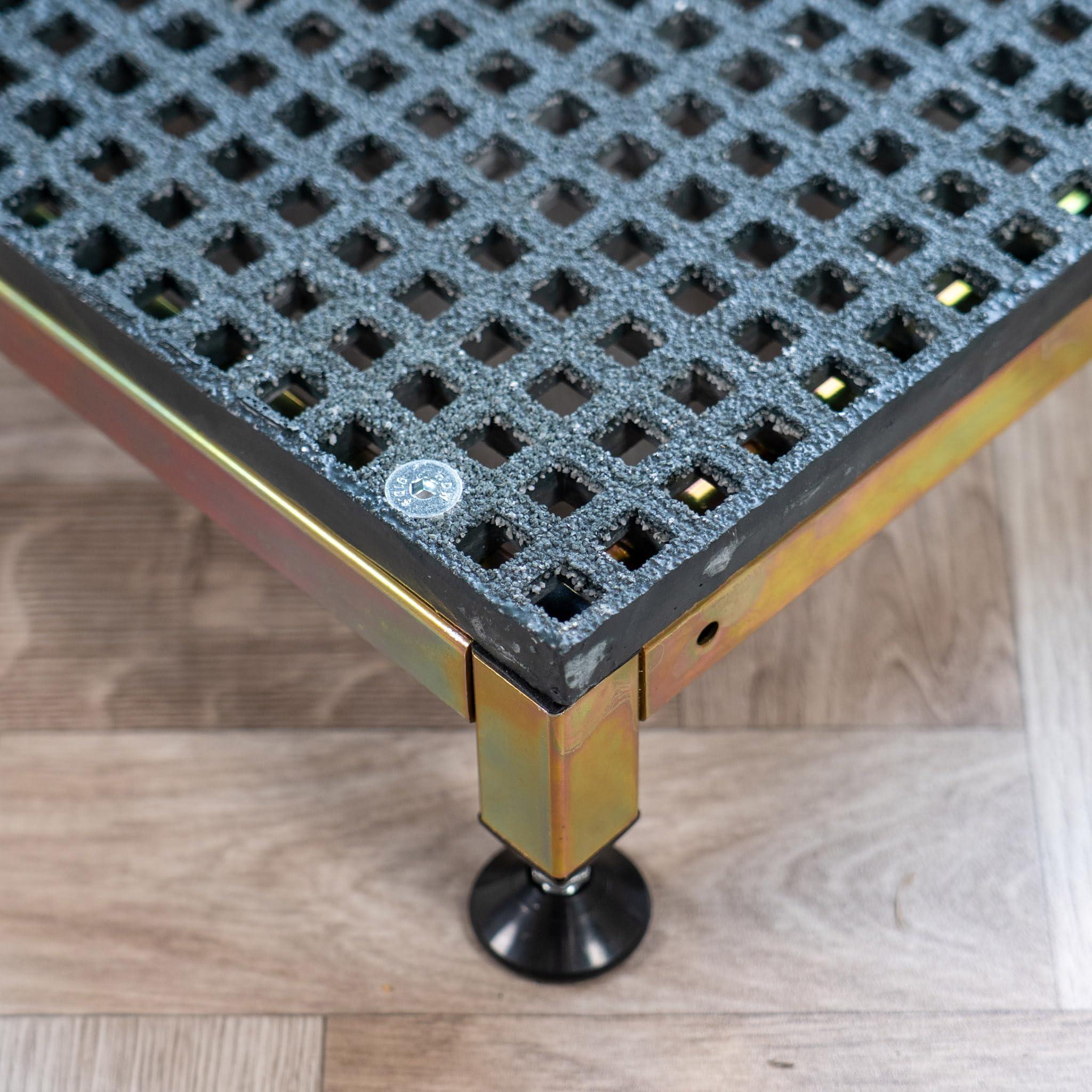 The Ramp People The Ramp People Half Step - Adjustable Mobility Step 80mm - 120mm GRP Slip Resistant 300kg Capacity Aluminium (Large (760mm x 610mm))