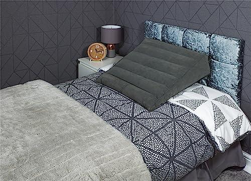 Aidapt Aidapt Inflatable Orthopaedic Bed Wedge Pillow, Triangle Portable Cushion,Acid Reflux,Heartburn,GERD,Bed BackRest,Multi-Use Leg Rest,Support Bed Pillow,Easy to Store,Raiser Cushion,Elevation
